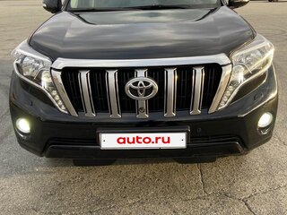 2015 Toyota Land Cruiser Prado 150 Series Рестайлинг 1, чёрный, 3475000 рублей, вид 1