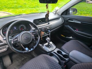 2021 Kia Seltos I, чёрный, 1950000 рублей, вид 5