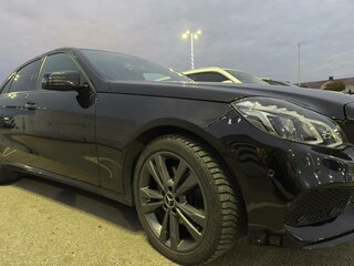 2013 Mercedes-Benz E-Класс 300 IV (W212, S212, C207) Рестайлинг, чёрный, 2200000 рублей, вид 3