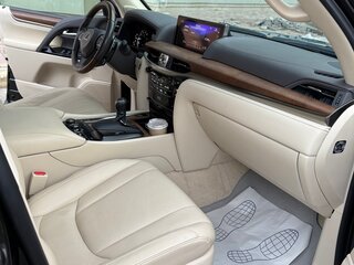 2016 Lexus LX 570 III Рестайлинг 2, чёрный, 8990000 рублей, вид 4