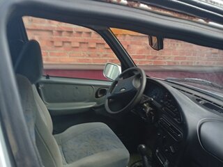 2003 Chevrolet Niva I, серебристый, 300000 рублей, вид 4