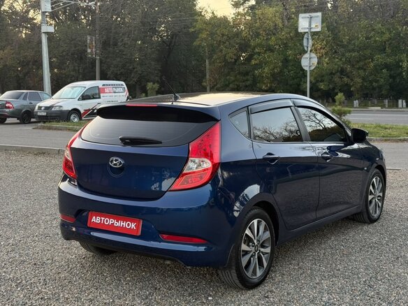 2016 Hyundai Solaris I Рестайлинг, синий - вид 5