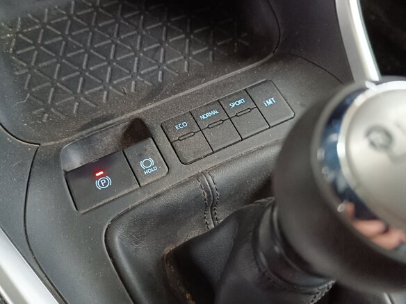 2019 Toyota RAV4 V (XA50), белый - вид 8