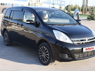 2010 Toyota ISis I Рестайлинг, чёрный, 1535000 рублей, вид 2