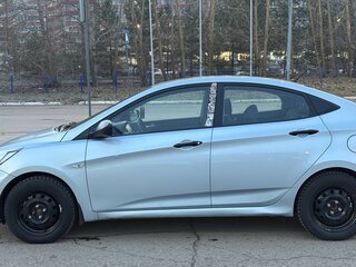 2013 Hyundai Solaris I, серый, 540000 рублей, вид 5