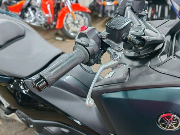 2022 Yamaha TMAX, зелёный, 1430000 рублей - вид 34
