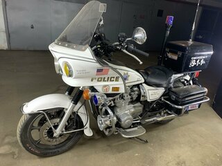 1996 Kawasaki KZ 1000, белый, 700000 рублей, вид 1