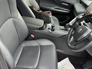 2020 Toyota Harrier IV (XU80), чёрный, 3690000 рублей, вид 3