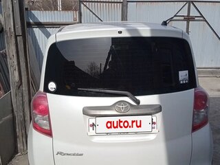 2009 Toyota Ractis I, белый, 520000 рублей, вид 1