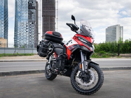 2021 Ducati Multistrada V4, красный, 1970000 рублей, вид 1