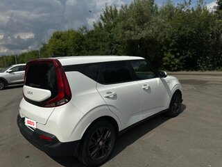 2021 Kia Soul III, белый, 1300000 рублей, вид 4