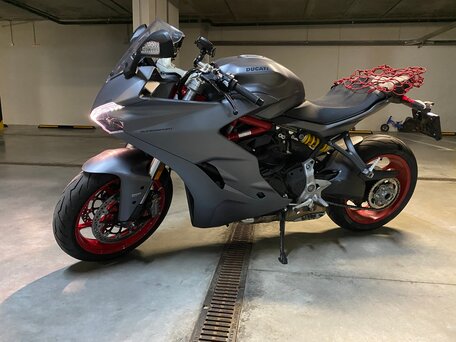 2020 Ducati Supersport, серый, 1279000 рублей, вид 5