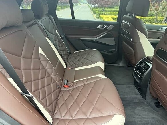 2023 BMW X5 40Li IV (G05/G18) Рестайлинг, чёрный - вид 13