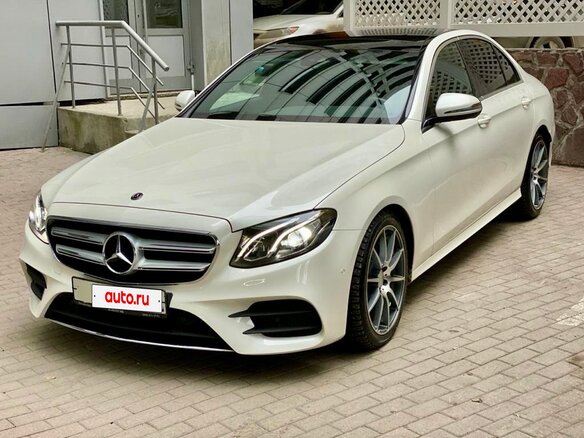 2017 Mercedes-Benz E-Класс 200 V (W213, S213, C238), белый, 3750000 рублей - вид 1