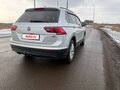 2017 Volkswagen Tiguan II, серебристый, 2100000 рублей - вид 2