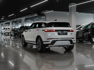 2025 Land Rover Range Rover Evoque II Рестайлинг, белый, 5650000 рублей, вид 5
