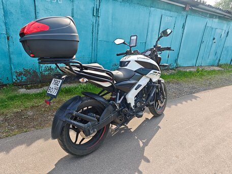 2022 Bajaj Pulsar NS 200, белый, 180000 рублей, вид 3