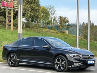 2023 Volkswagen Magotan B8 Рестайлинг, чёрный, 1745000 рублей, вид 3