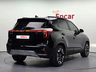 2023 Kia Seltos I Рестайлинг, чёрный, 1840000 рублей, вид 3