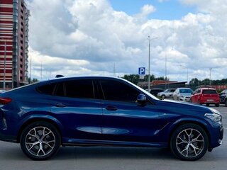 2021 BMW X6 30d III (G06), синий, 8295000 рублей, вид 4