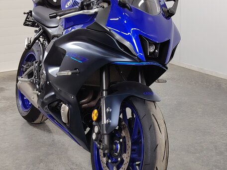 2022 Yamaha YZF-R7, синий, 829000 рублей, вид 2