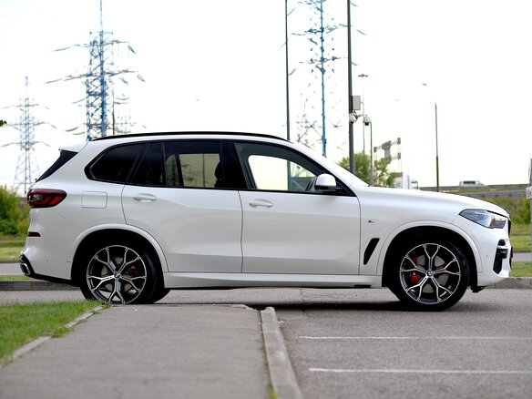 2022 BMW X5 40i IV (G05/G18), белый - вид 7