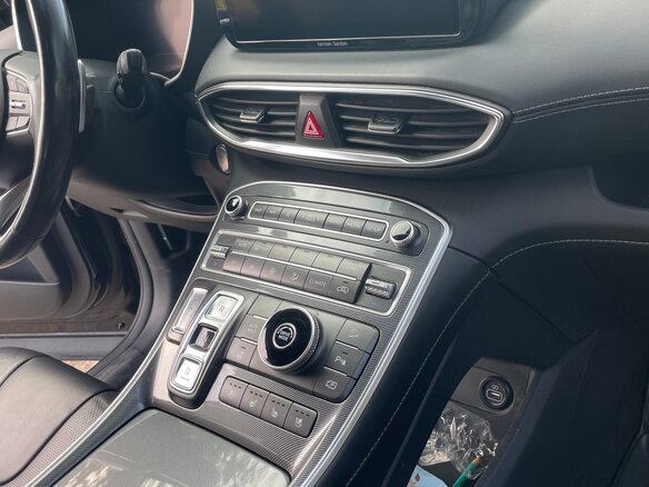 2021 Hyundai Santa Fe IV Рестайлинг, чёрный, 4600000 рублей - вид 5