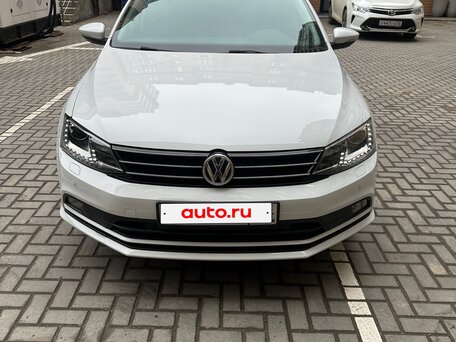 2016 Volkswagen Jetta VI Рестайлинг, белый, 1350000 рублей, вид 1