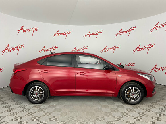 2017 Hyundai Solaris II, красный - вид 5