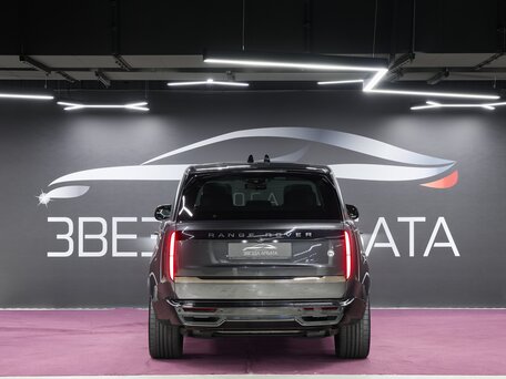 2023 Land Rover Range Rover P615 MHEV V, серый, 26900000 рублей, вид 4