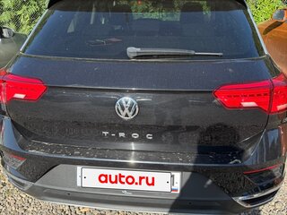 2019 Volkswagen T-Roc I, чёрный, 2050000 рублей, вид 1
