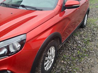 2018 Lada (ВАЗ) Vesta SW Cross I, красный, 1125000 рублей, вид 2