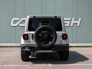 2022 Jeep Wrangler IV (JL), серый, 4999000 рублей, вид 4