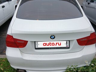 2011 BMW 3 серии 318i V (E90/E91/E92/E93) Рестайлинг, белый, 850000 рублей, вид 3