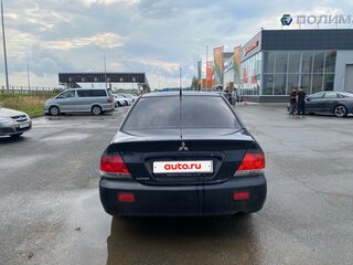 2005 Mitsubishi Lancer IX Рестайлинг, чёрный, 255000 рублей, вид 4