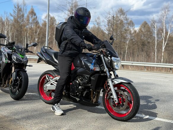 2007 Suzuki GSR 600, серый, 350000 рублей - вид 1