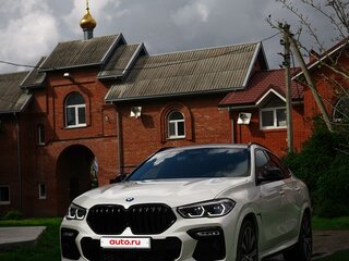 2021 BMW X6 40i III (G06), белый, 9500000 рублей, вид 1