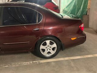2000 Nissan Maxima V (A33), красный, 205000 рублей, вид 3