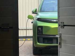 2023 Li Auto (Lixiang) L7 I, зелёный, 6500000 рублей, вид 2