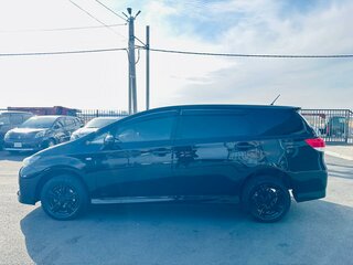 2011 Toyota Wish II, чёрный, 1309000 рублей, вид 3