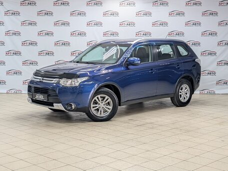 Mitsubishi Outlander III
