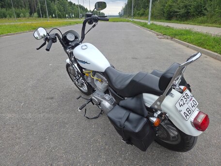 2007 Harley-Davidson Sportster 883, белый, 535000 рублей, вид 3