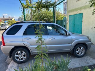 2006 Kia Sportage II, серебристый, 890000 рублей, вид 2