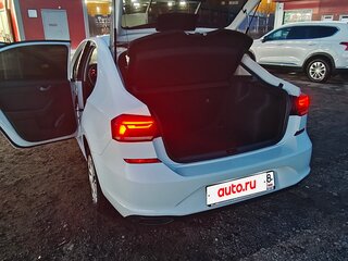 2021 Volkswagen Polo VI, белый, 1550000 рублей, вид 4