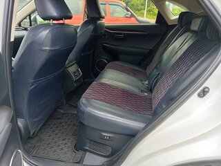 2019 Lexus NX 300h I Рестайлинг, белый, 3800000 рублей, вид 4