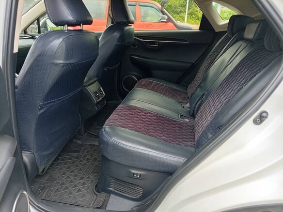 2019 Lexus NX 300h I Рестайлинг, белый, 3800000 рублей - вид 3
