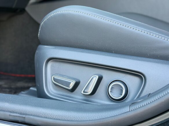 2026 Toyota Camry IX (XV80) China Market, чёрный, 4450000 рублей - вид 12