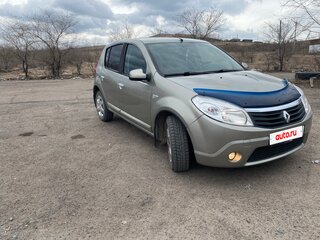 2011 Renault Sandero I, бежевый, 750000 рублей, вид 2