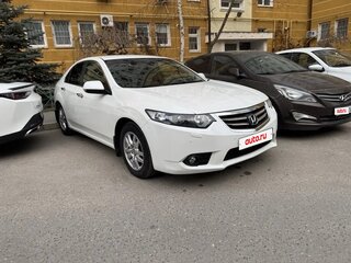 2012 Honda Accord VIII Рестайлинг, белый, 1350000 рублей, вид 1