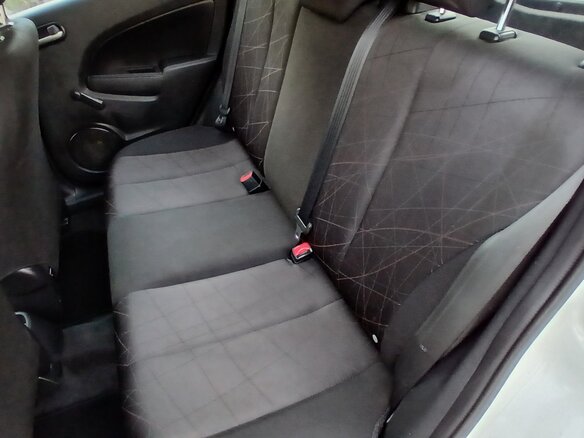 2011 Mazda 2 II Рестайлинг (DE2), белый, 770000 рублей - вид 7
